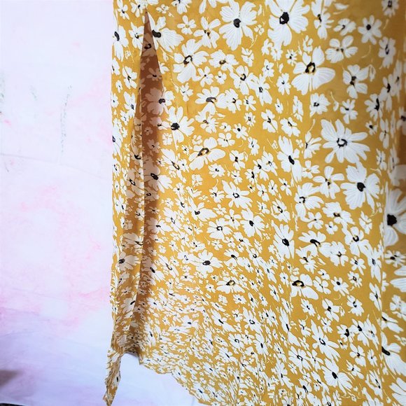 After Market Yellow & White Floral Kimono Size S - Picture 6 of 8